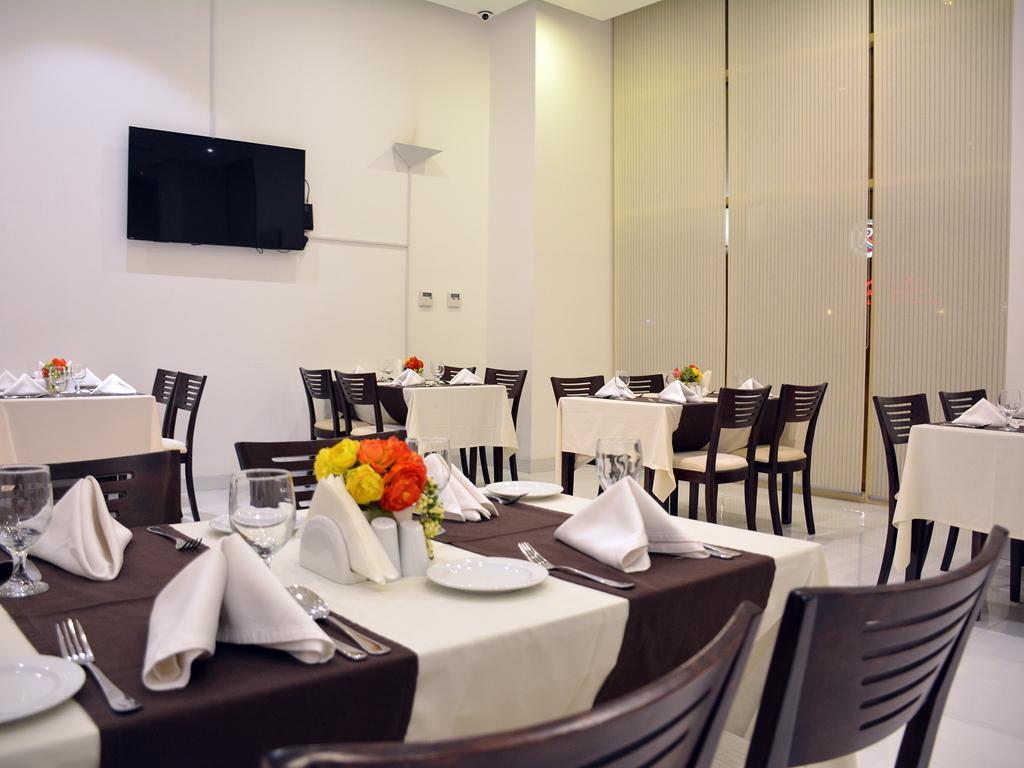 President Heights Aparthotel Manama Exterior foto
