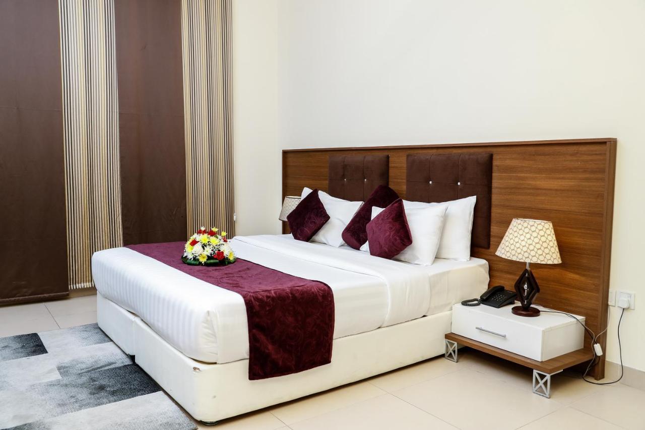 President Heights Aparthotel Manama Exterior foto
